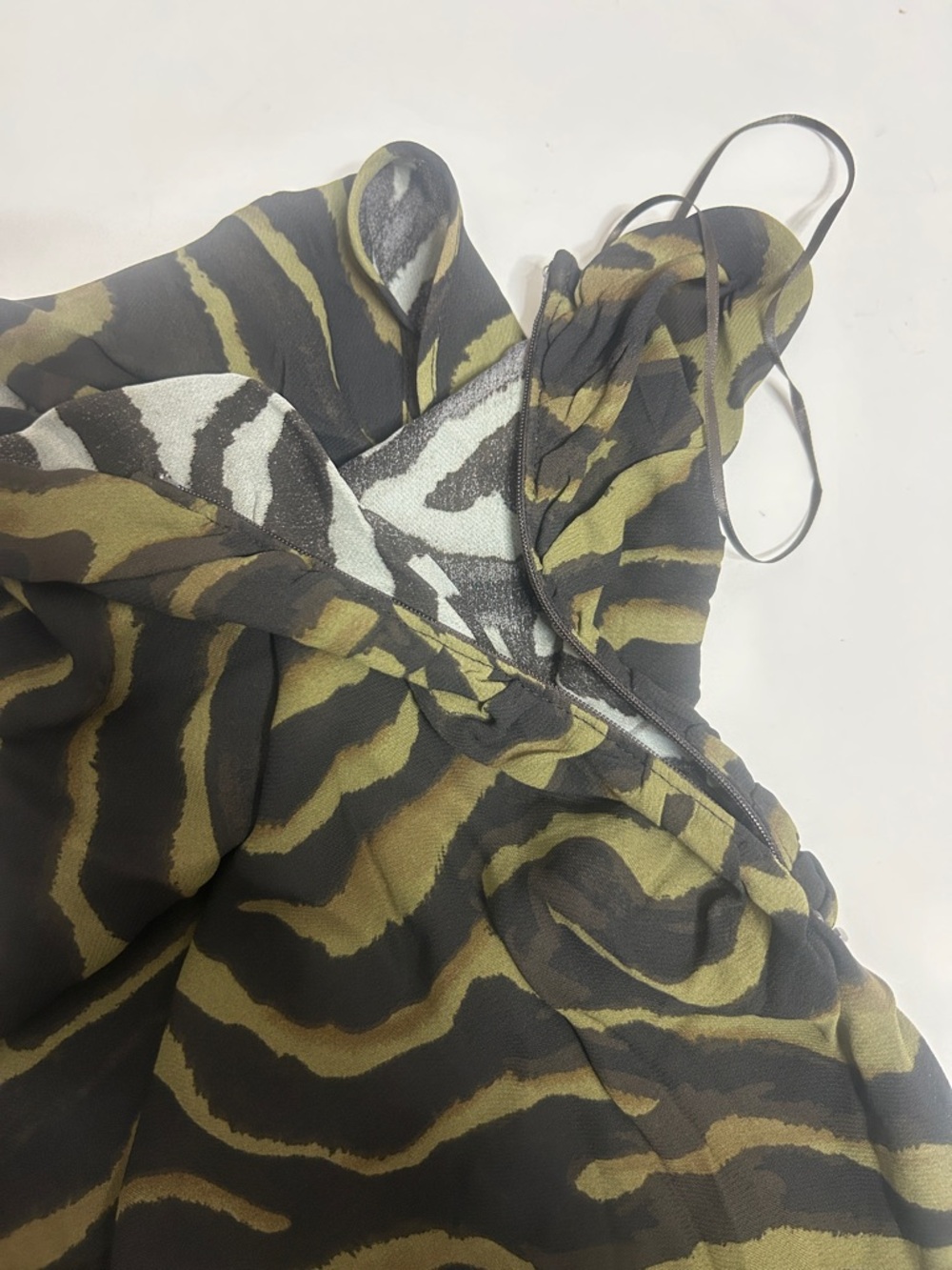 NWT (size 6) MANGO PRINTED ASYMMETRICAL DRESS - Picture 8 of 8